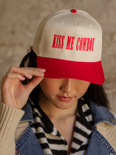Molly Green - Kiss Me Cowboy Hat - Accessories