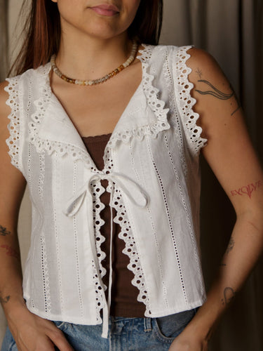 Molly Green - Mary Beth Tie Vest - Outerwear