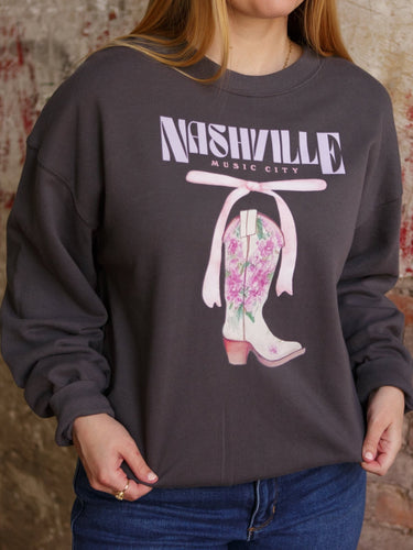Molly Green - Nashville Boot & Bow Sweatshirt - Graphics