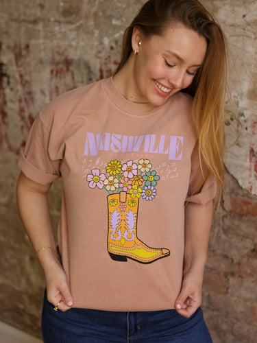 Molly Green - Nashville Bootiful Tee - Graphics