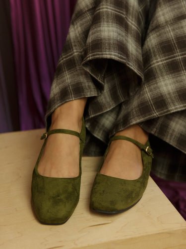 Molly Green - Out The Door Flats - Shoes