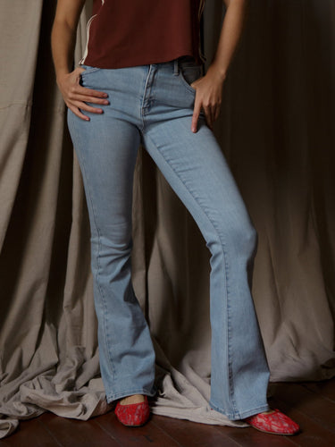 Molly Green - Twelve Thirty Flare Jeans - Denim