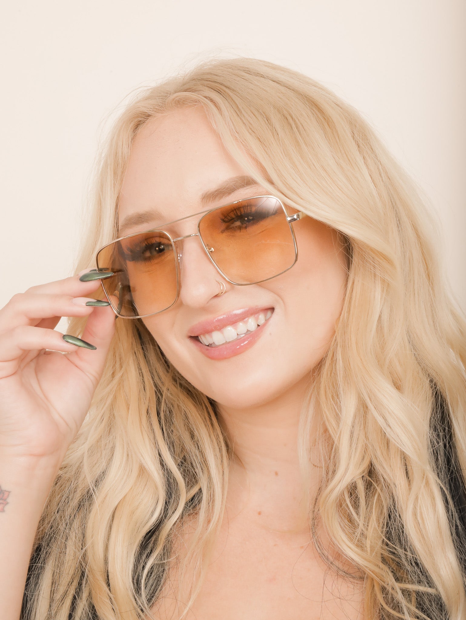 Molly Green - Issue Sunnies - Accessories
