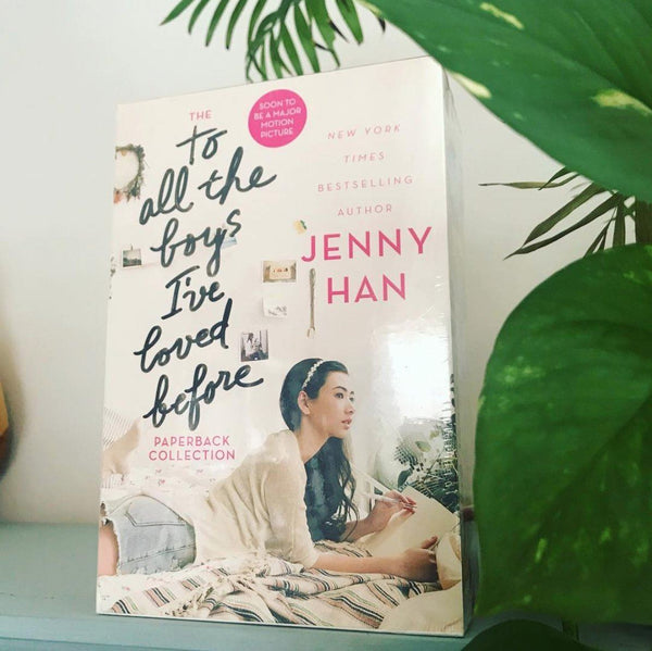 PSA: Books Are HOT - Molly Green