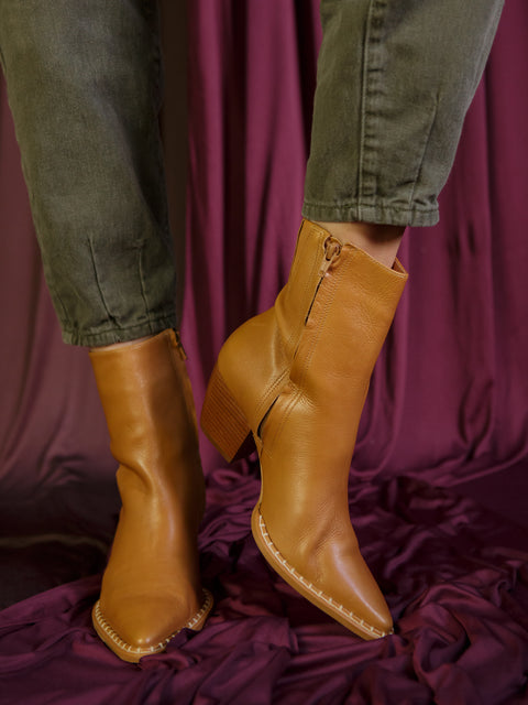 Raise The Roof Boots