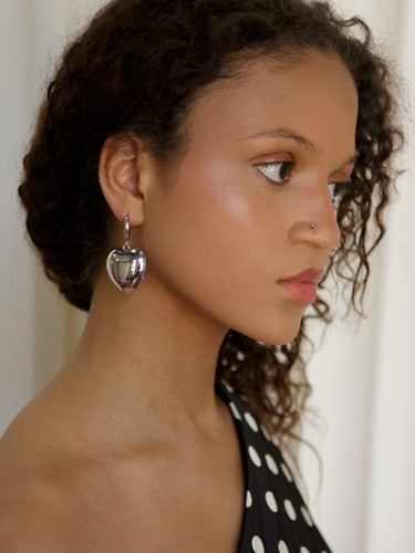 Genovia Puffed Heart Earrings