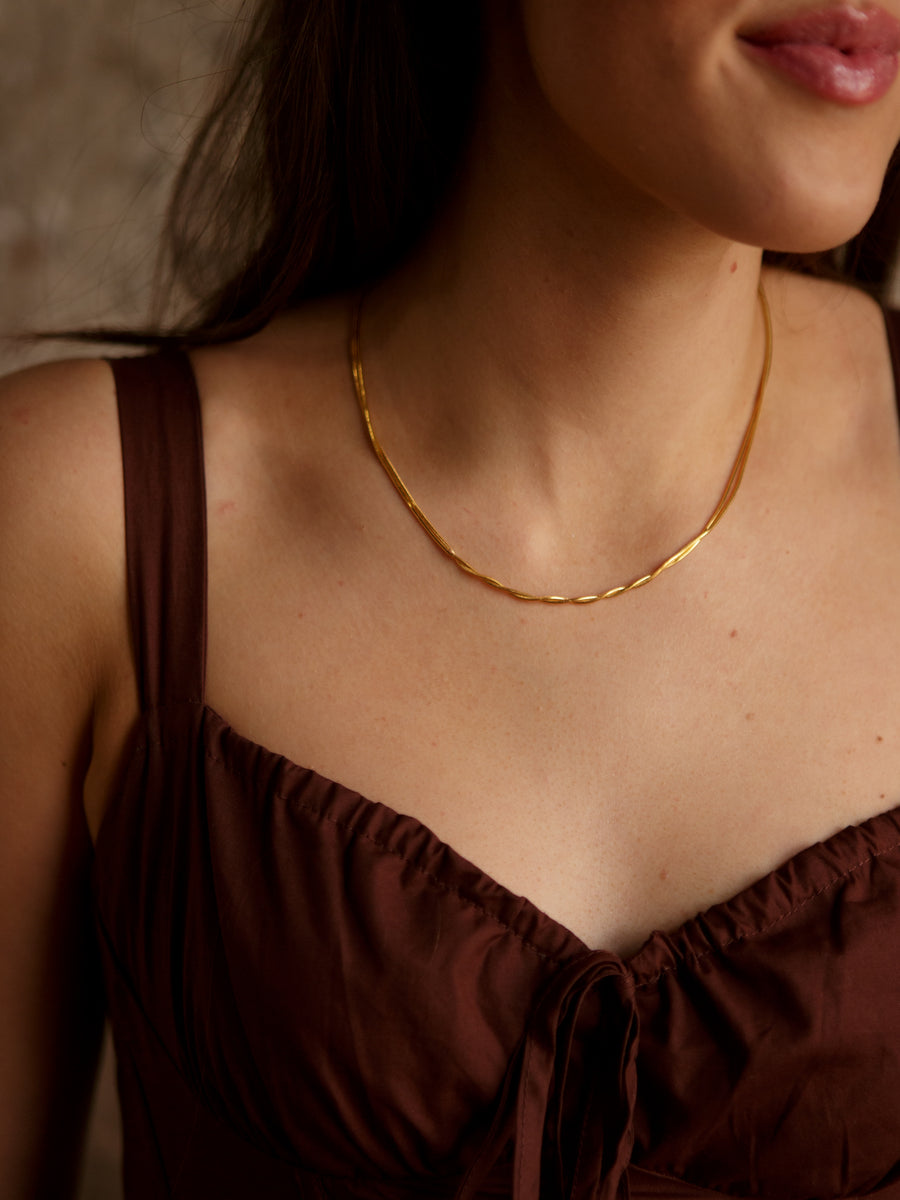 Twirl Around Necklace