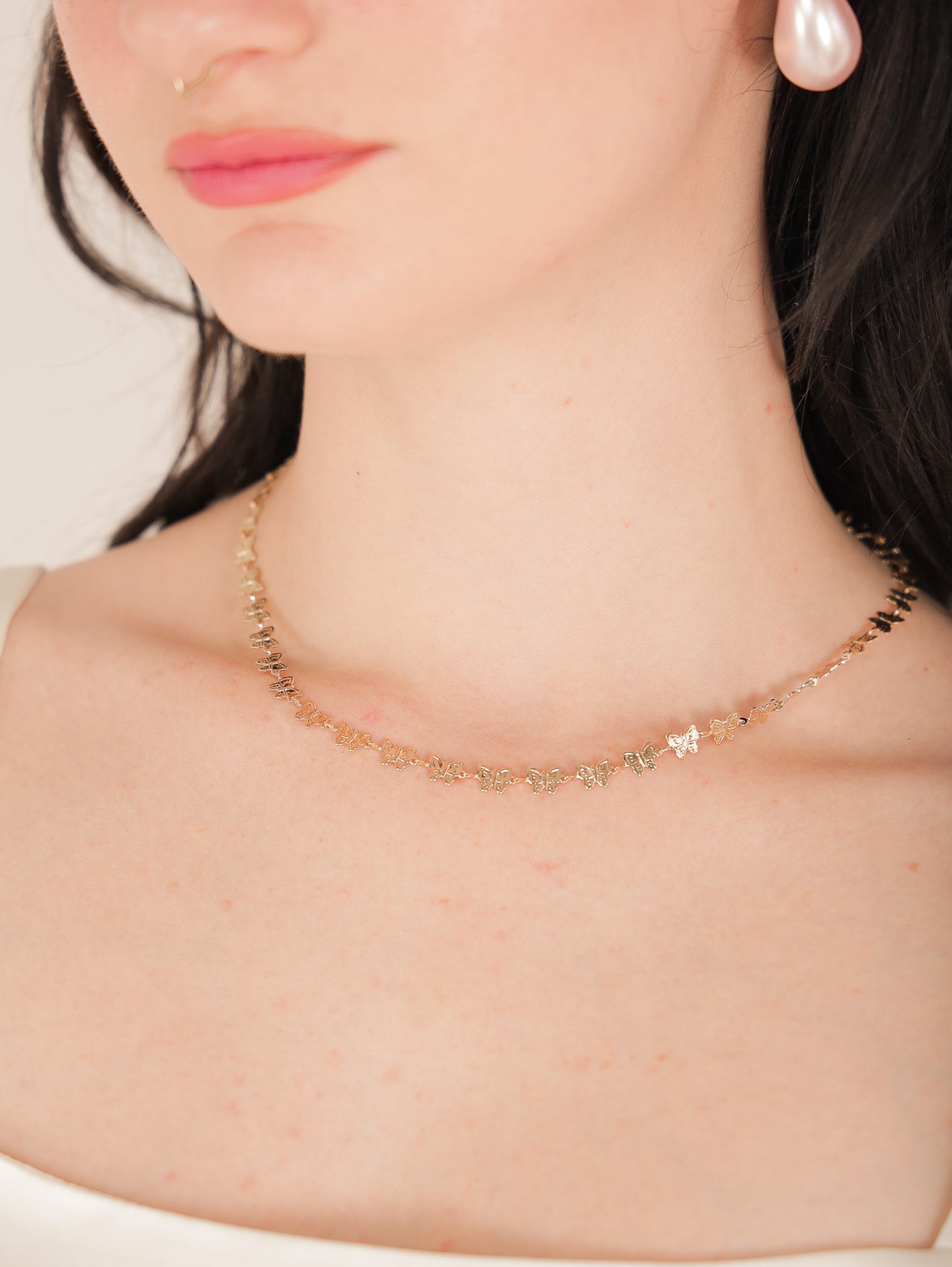 Molly Green - Flutter Choker - Jewelry