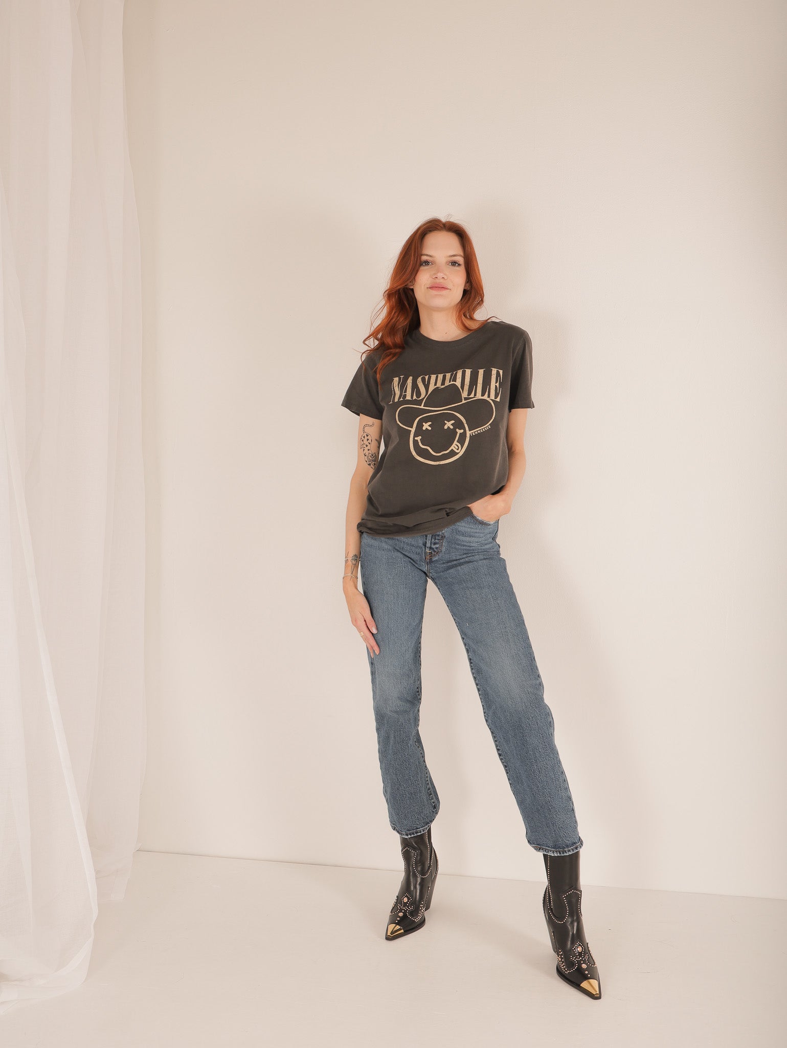 Molly Green - Nashville Mood Tee - Casual_Tops