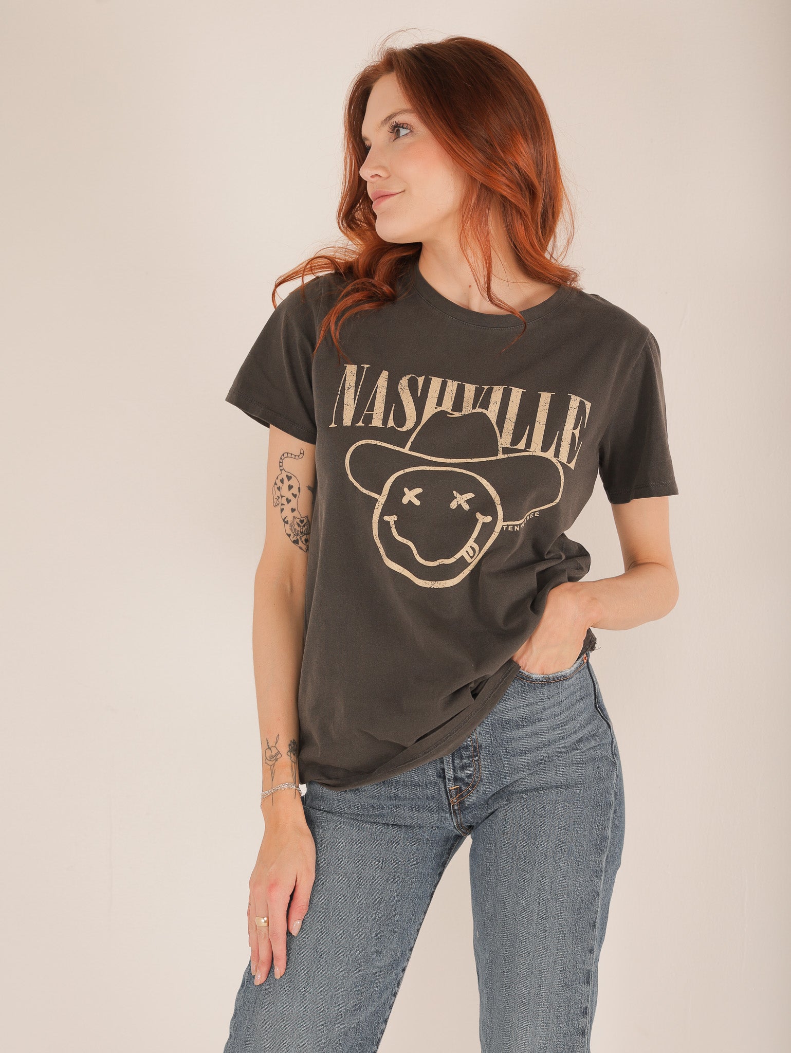 Molly Green - Nashville Mood Tee - Casual_Tops