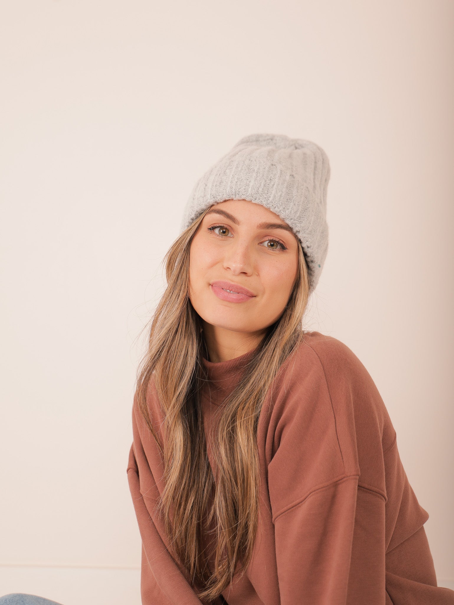 Molly Green - Goodbye Summer Beanie - Accessories