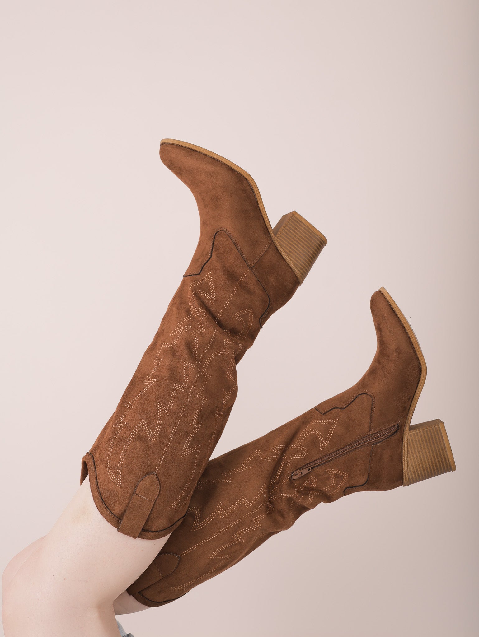 #color_brown