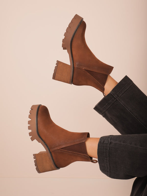 Molly Green - Luxe Chelsea Boots - Shoes