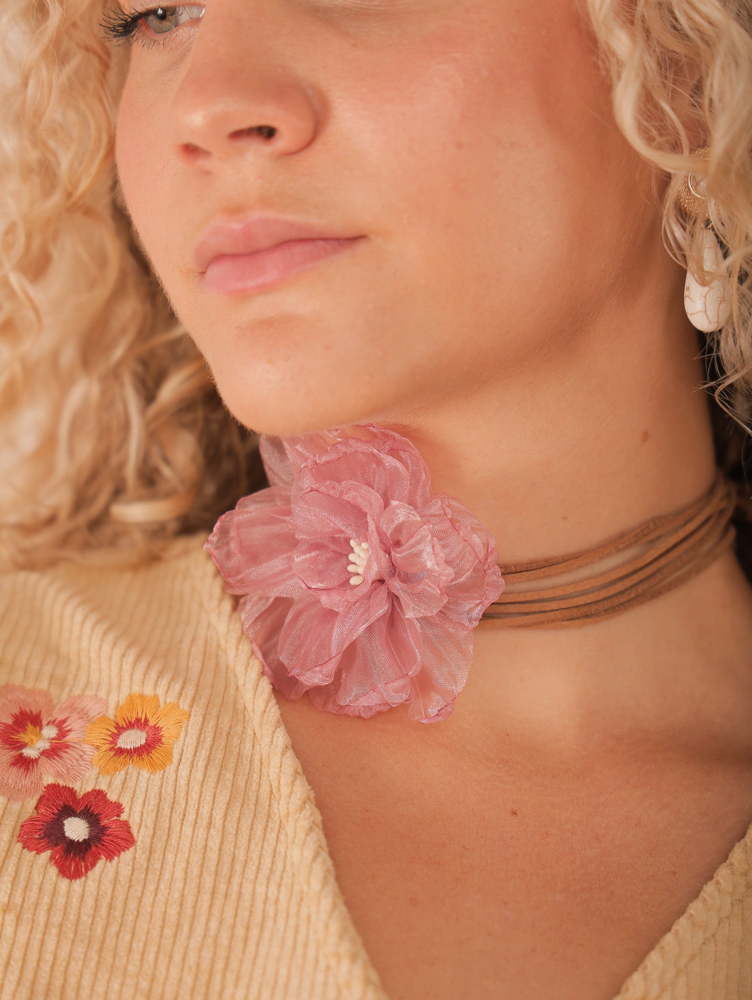 Molly Green - Prairie Rose Wrap Choker - Jewelry